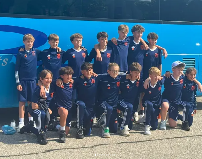 Jeunes joueurs du FC Gland – histoire et formation du club